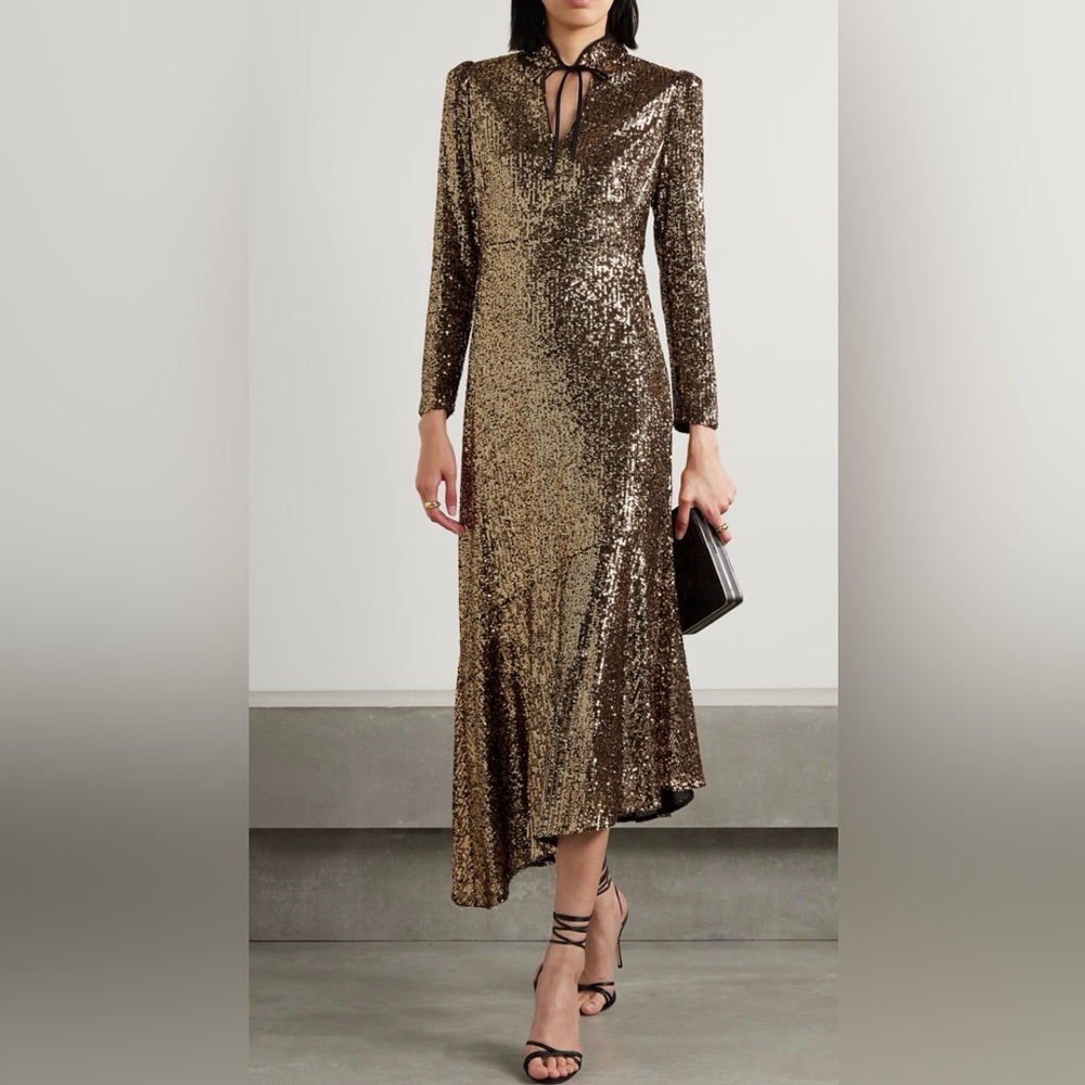 Elegant Gold Sequin Dress